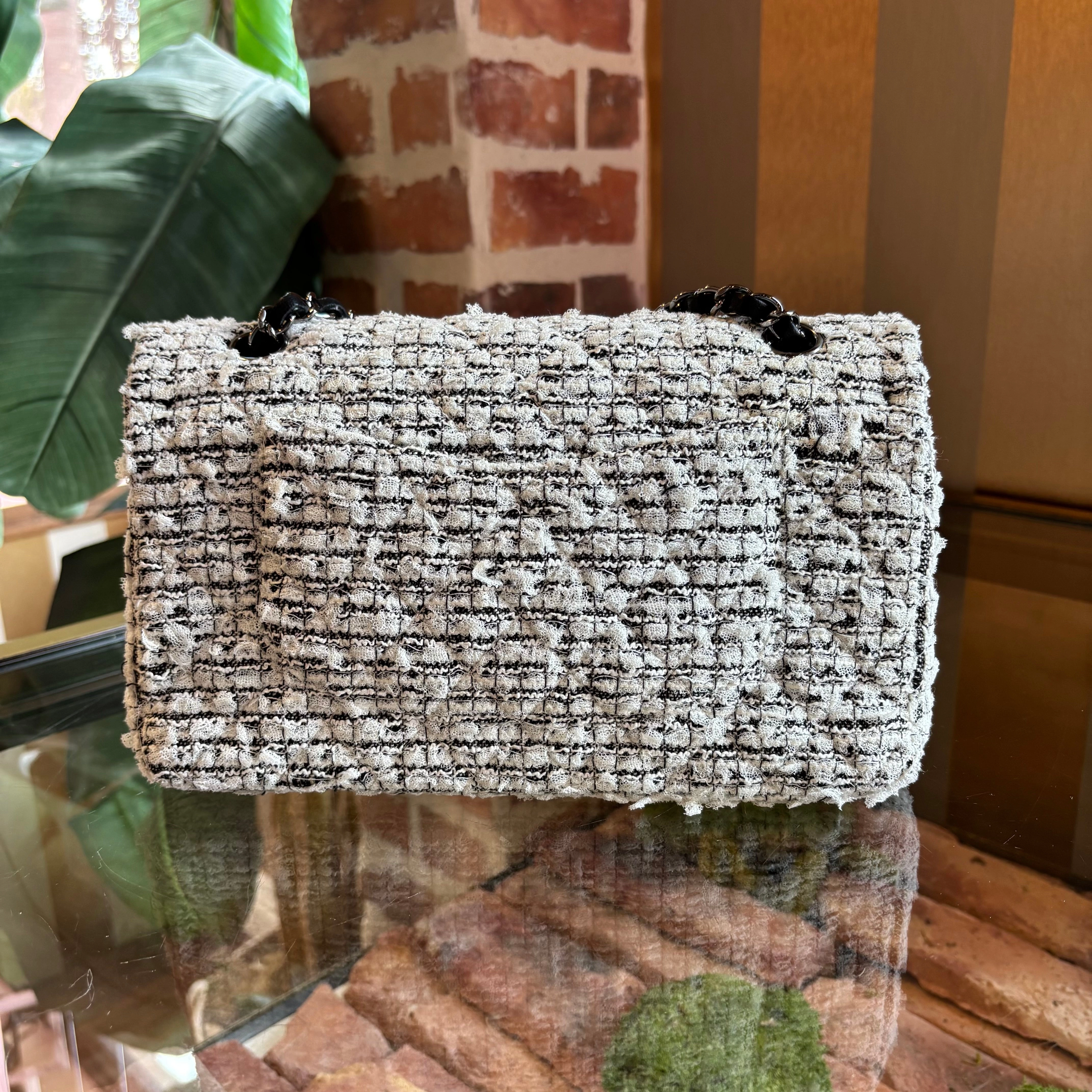 CHANEL 2.55 Reissue White/Black Tweed Garden Charms Flap Bag ADI1165