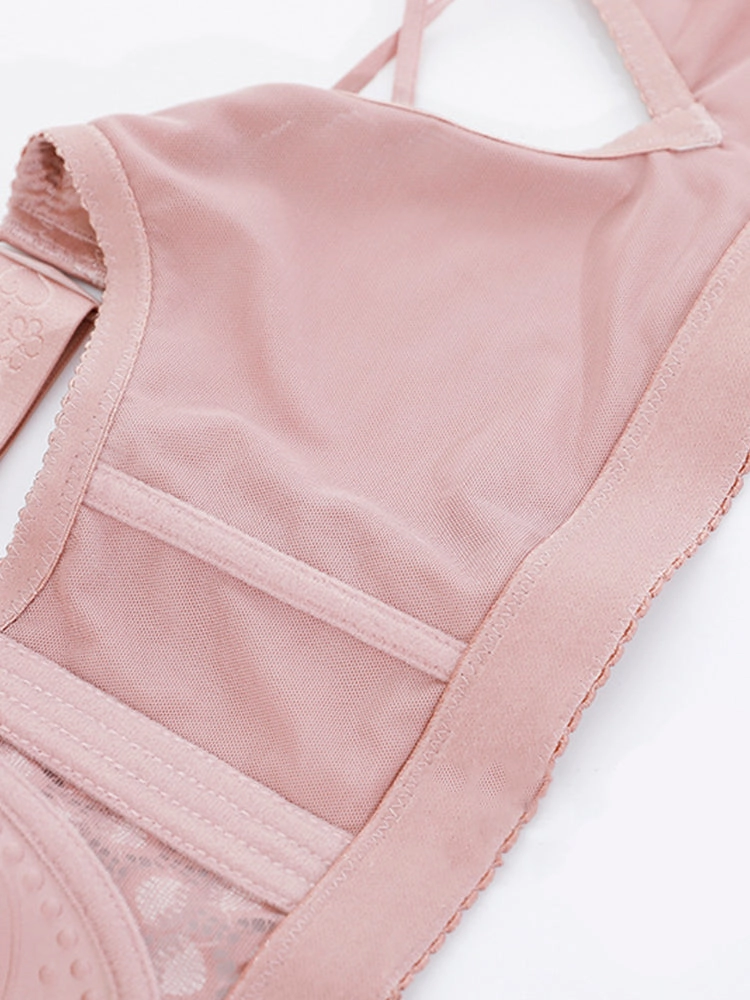 Front-Closure Back-Support Minimizer Wireless Bra