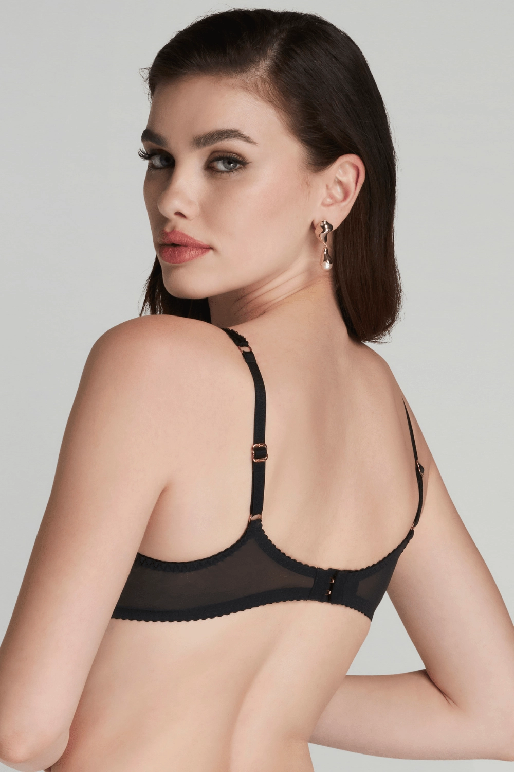 Lorna Plunge Bra in Black