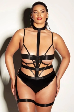 Oh la la Cheri Curvy Lethal Peek-A-Boo Harness Teddy Black